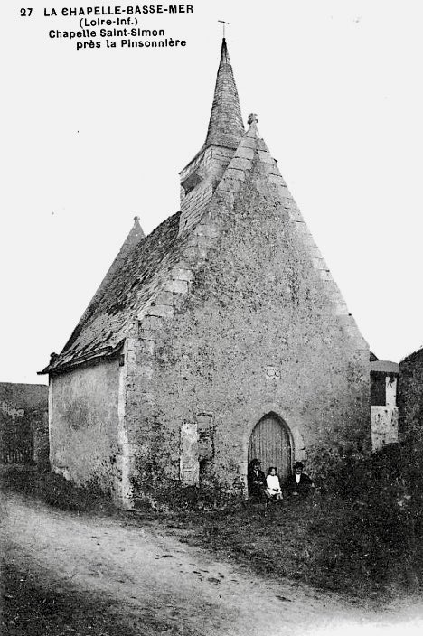 Montjoie Saint Denis tweet media