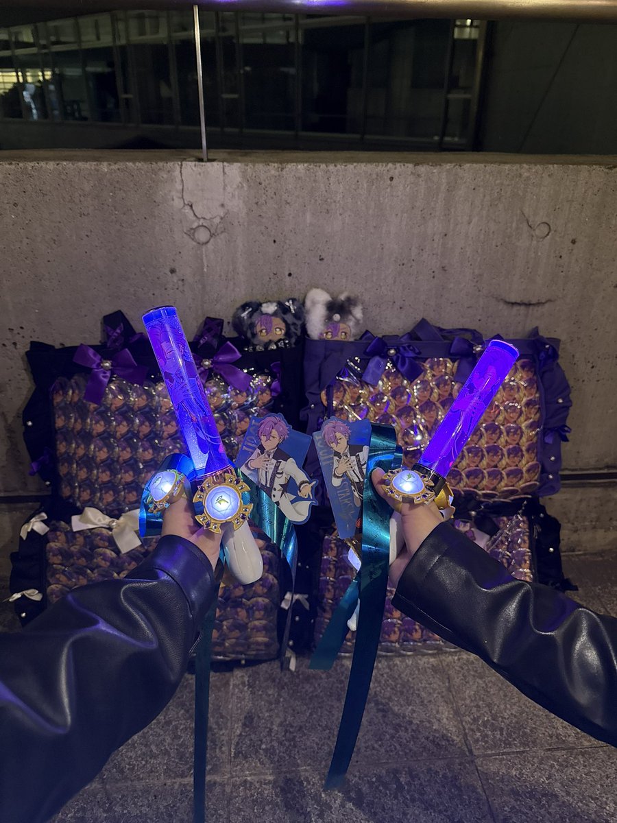 adonis___enst's tweet photo. スタライ 幕張最終日☆*。
初の同担さんとの連番!!
ほんっとーに楽しすぎた！ありがとう(*´˘`*)💞🌟 https://t.co/W5PXmFwPrx