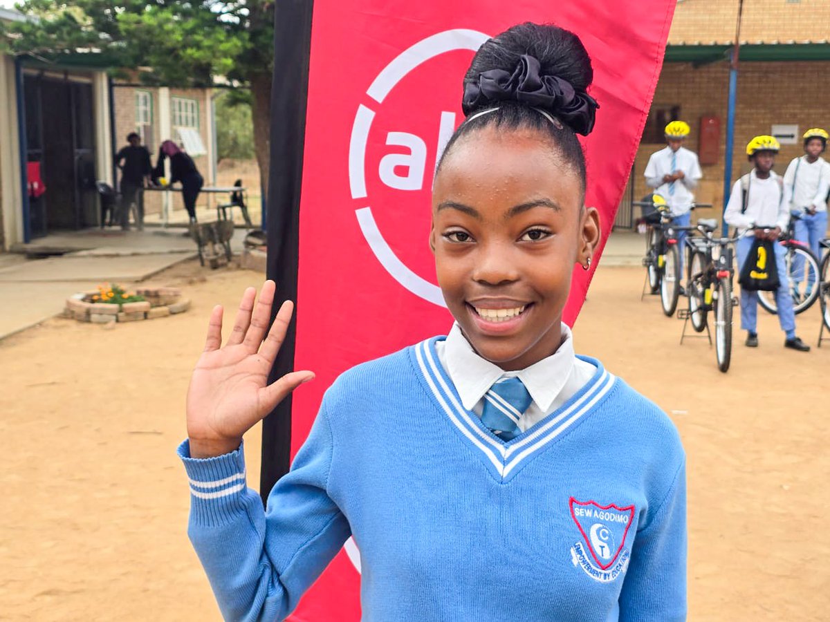 Qhubeka Charity tweet media