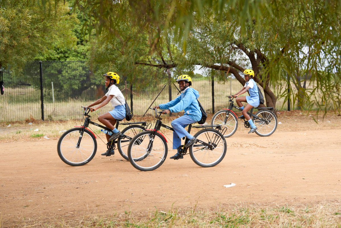 Qhubeka Charity tweet media