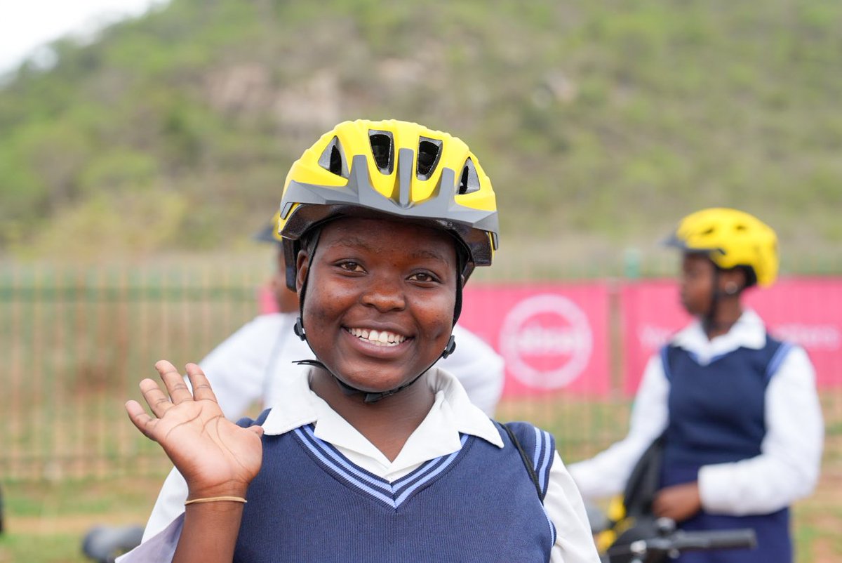 Qhubeka Charity tweet media