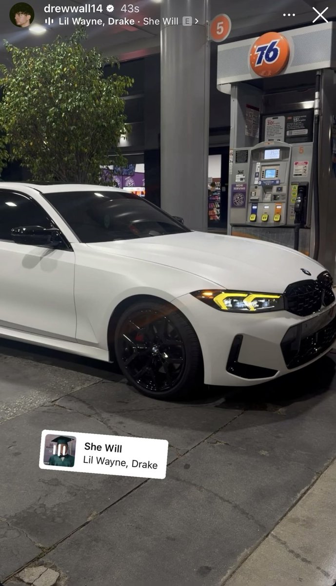 Drew Updates tweet media