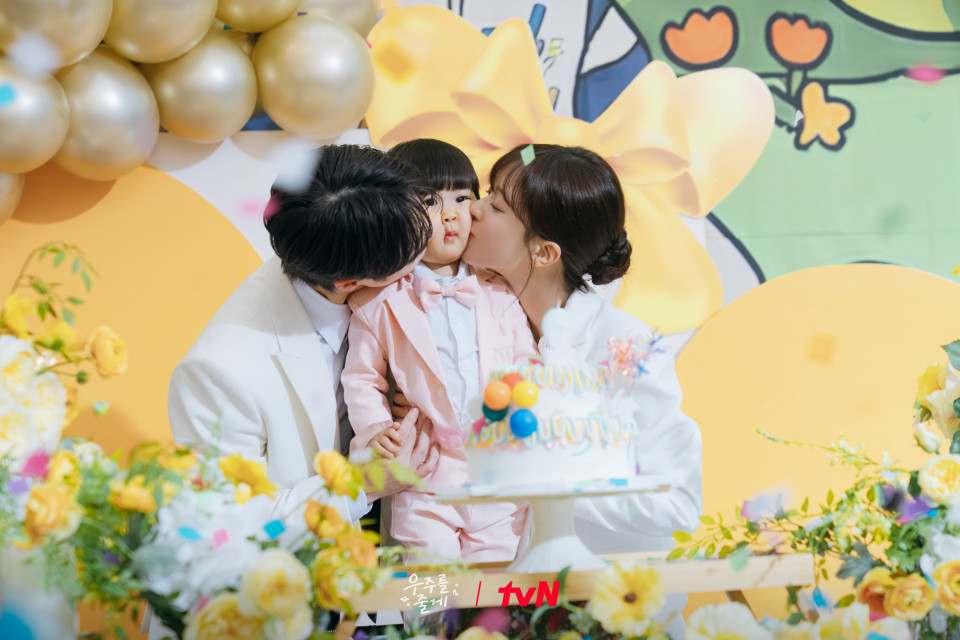 roh jeongeui archive / 노정의♥︎ tweet media