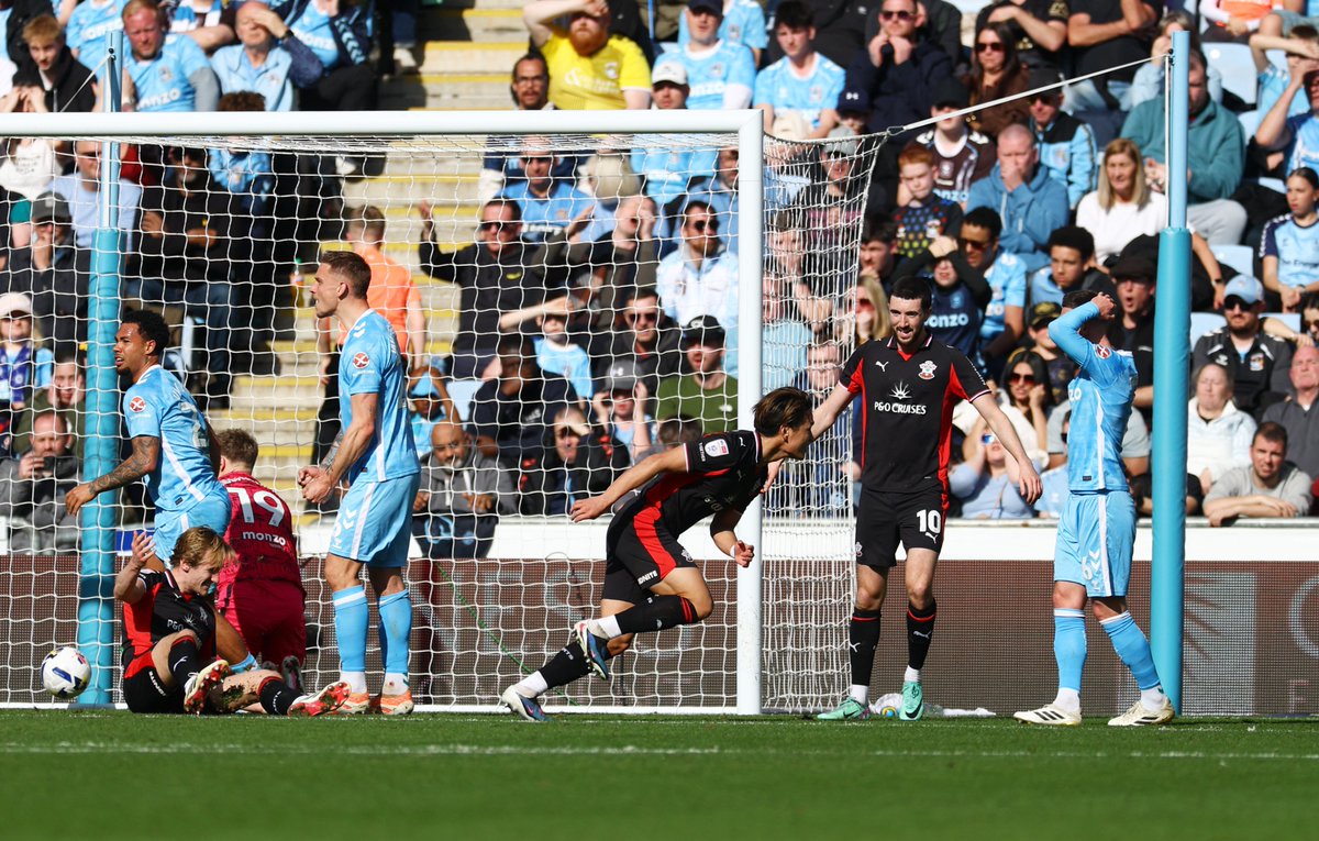 Football’s coming home tweet media