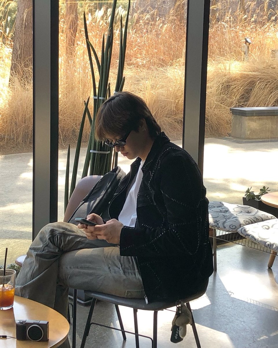 Jay B Base tweet media