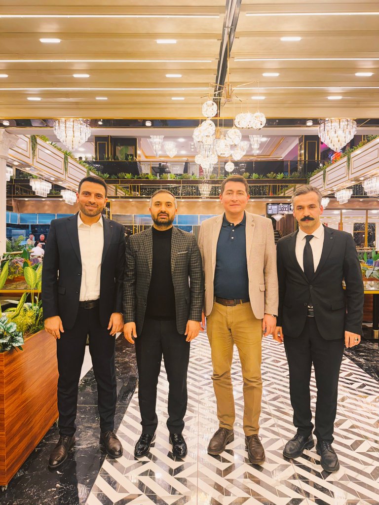 zaferekici's tweet photo. TÜGVA Ankara İl Başkanı Oğuzhan Tunca, Genç Memur-Sen Ankara İl Başkanı Bekir Engül ve Genç Memur-Sen Etimesgut İlçe Başkanı Veysel Sukaya ile bir araya gelerek güzel bir sohbet gerçekleştirdik.
@Bekir_ENGUL63 @veyselsukaya @tayfunkutuk @necdogan @KBCNL https://t.co/PISmhk9I91