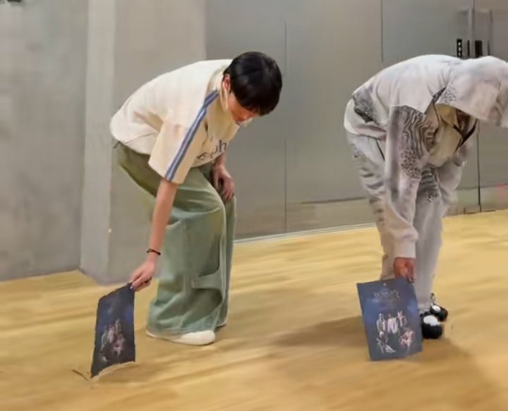 " di ako pwede ngayon eh, may nilalakad akong papel "