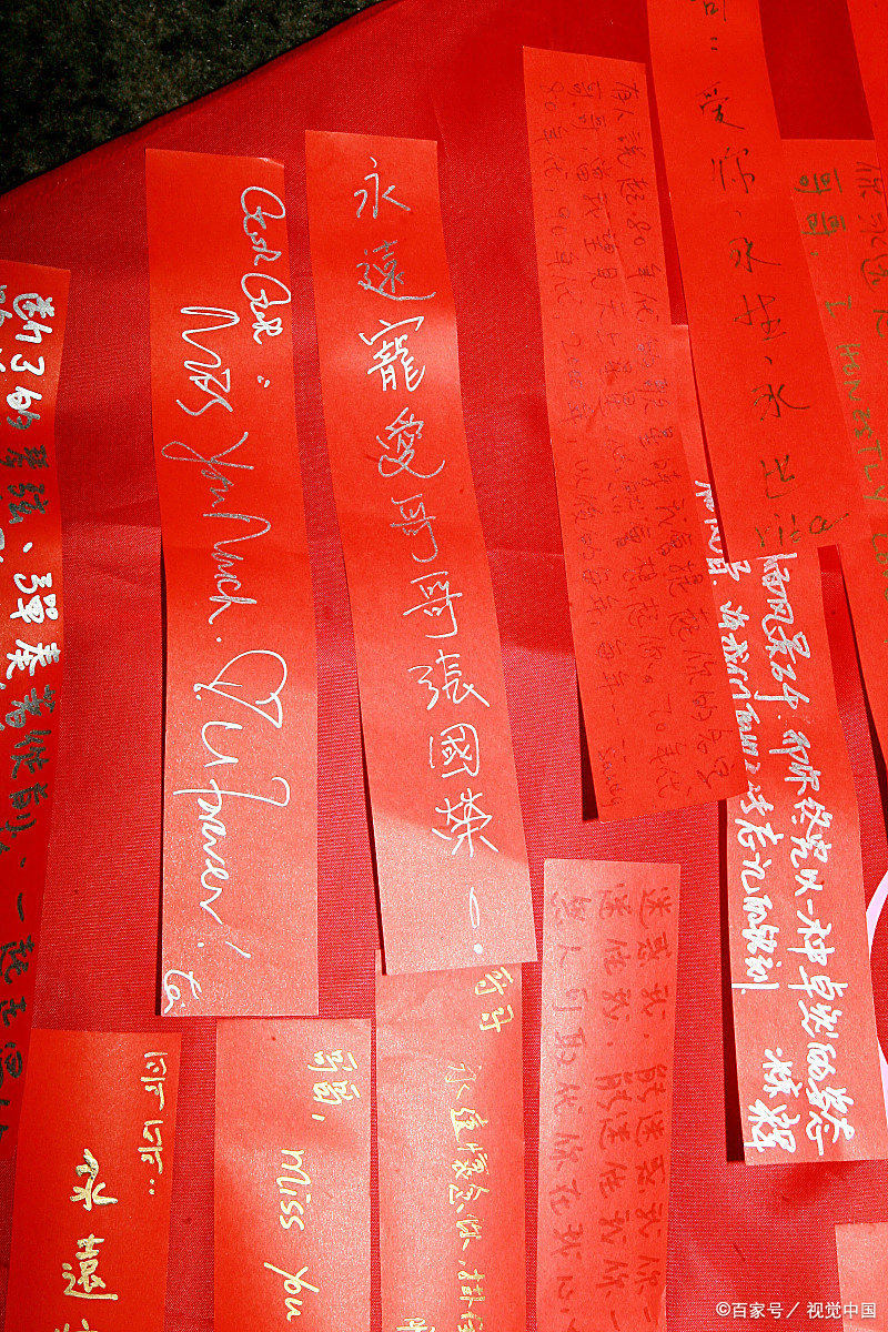 DavisFacilities's tweet photo. "Today’s not just a date—It’s a pause for joy, gratitude, and the little magic that makes moments stick. Happy [Festival Name]! "  （注：[Festival Name]可替换为具体节日，如Christmas/Diwali/Lunar New Year等） https://t.co/wTqJPJsaZS