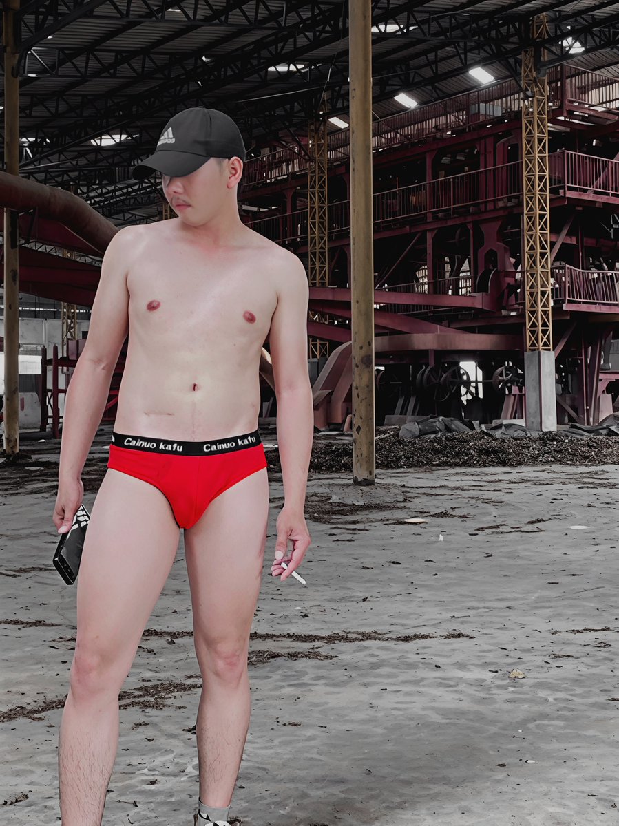 tango_7_1's tweet photo. หาเพื่อนช่วยปั้นหุ่นให้หน่อย💪💪ไม่มี...กกน...ใส่แล้ว...ย้วยขาดหมด
🩲...... https://t.co/JAAnbYwFYF