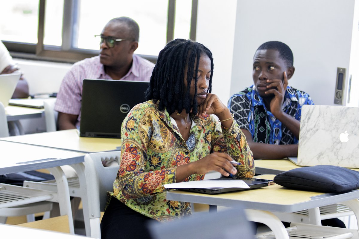 upsaccra's tweet photo. More excerpts from Graduate School seminar.

#UPSA #GraduateStudies #AcademicExcellence #ResearchDevelopment #ArtificialIntelligence #ScholarlyWriting #UPSACommunity https://t.co/EZYzaALwWL