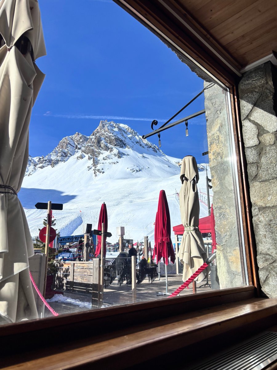 Harry Legge-Bourke tweet media