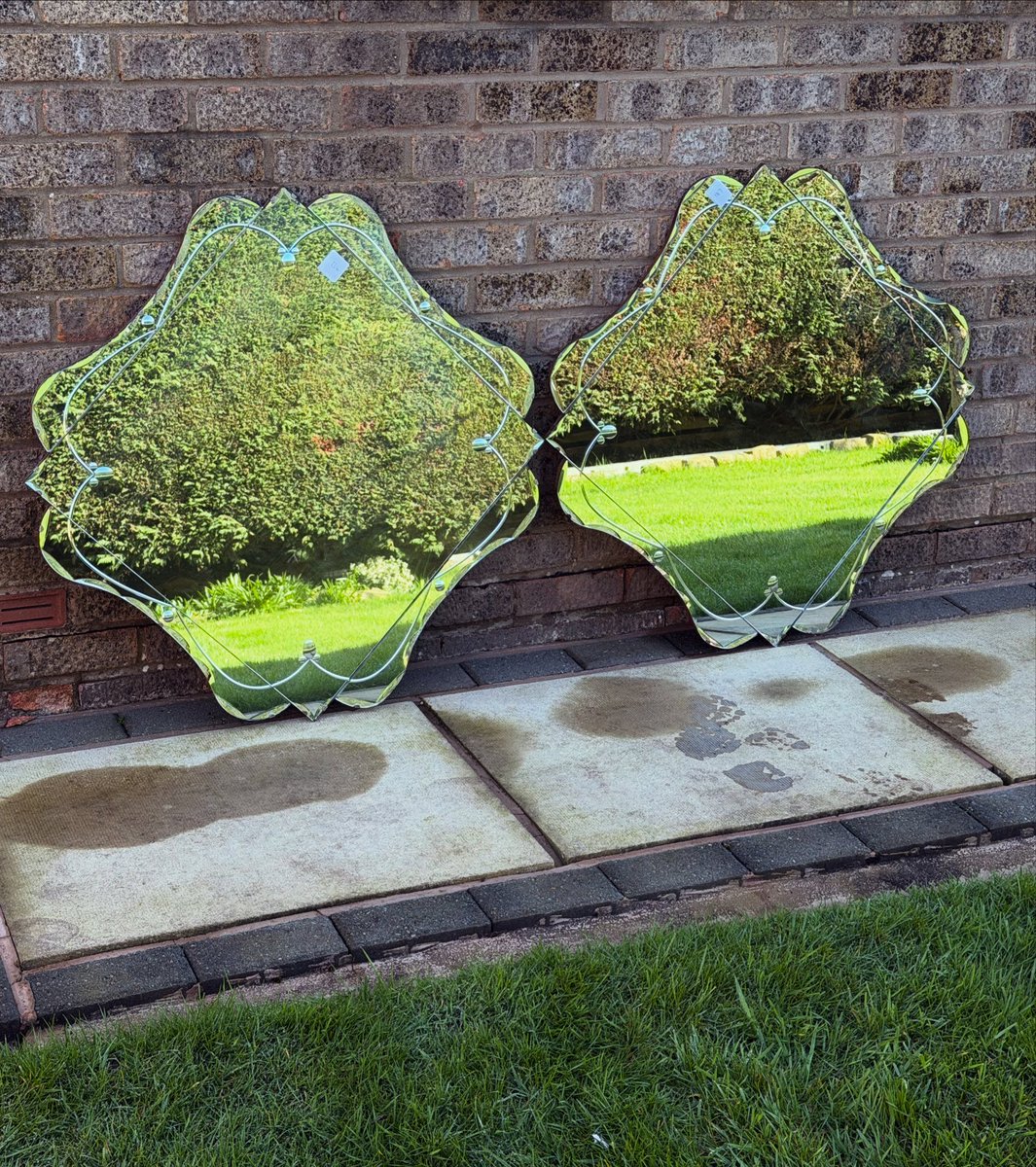 PrismMirrors's tweet image. Original art deco and vintage Mirrors, a beautiful pair of deco Mirrors with bright period design. Take a closer look at these at etsy.com/uk/shop/prismm… or loveantiques.com. #prismmirrors #interiors #furnituredesign