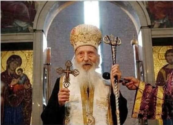 ShpiritusMovens's tweet photo. ,,Нема већег достојанства од човека који ћути а могао би да повреди... Који прашта, а могао би да казни... Који воли, а није вољен. Такви људи нису тихи, они су Света ватра... ''

Патријарх Павле ☦️ https://t.co/yyDjfwydEk