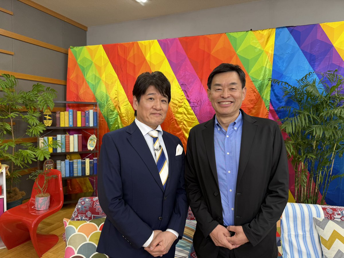 BruceIkeGold's tweet photo. 今度はフジテレビの「林先生のココだけの話ですが！」に出演させていただきました。放送は3/31火曜の24:15からとのこと。Tverで見るしかないな。 https://t.co/hp6cPJSpav