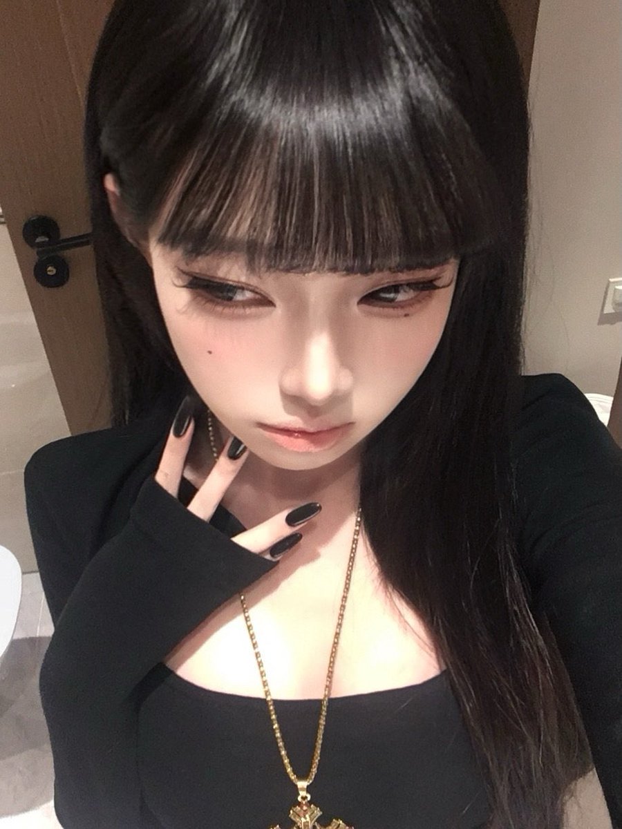 郑想吃糖 tweet media