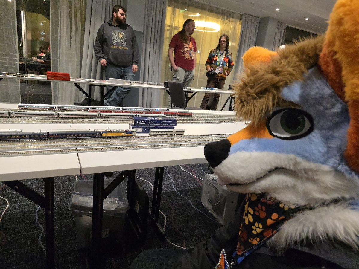 foksiug ੭🔜 Gdakon tweet media