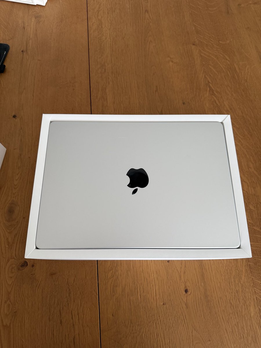 Petro Dmytriiev tweet media