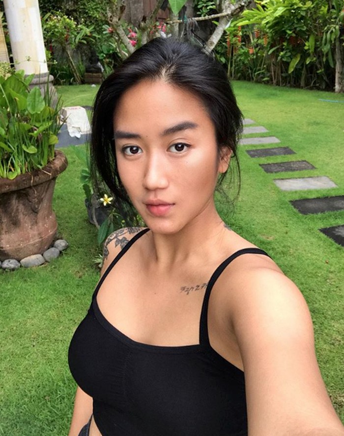 Indonesian Poop Base tweet media