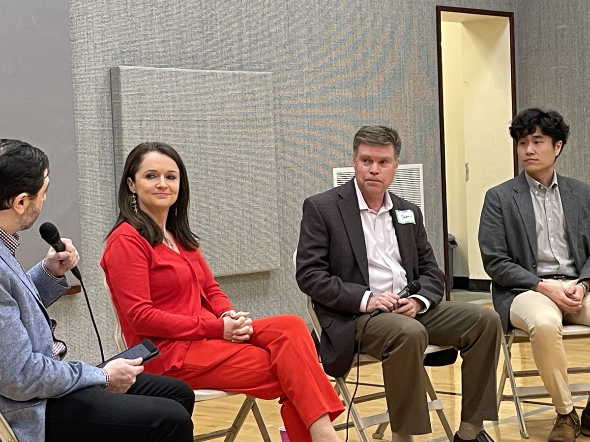 Rumi Forum tweet media