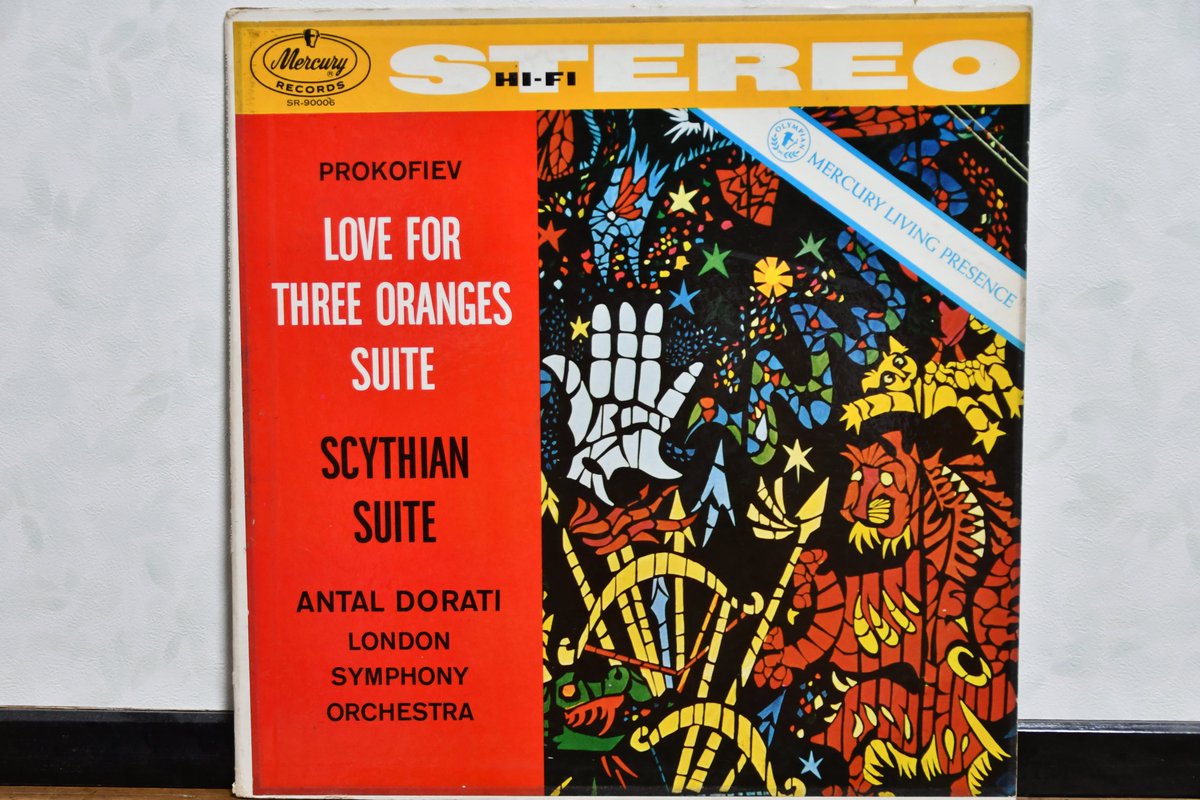 ボルフ tweet media