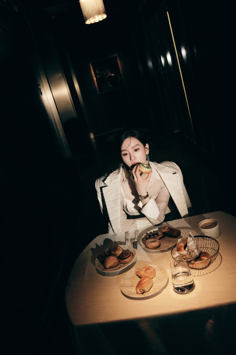 Smile At A Discount tweet media