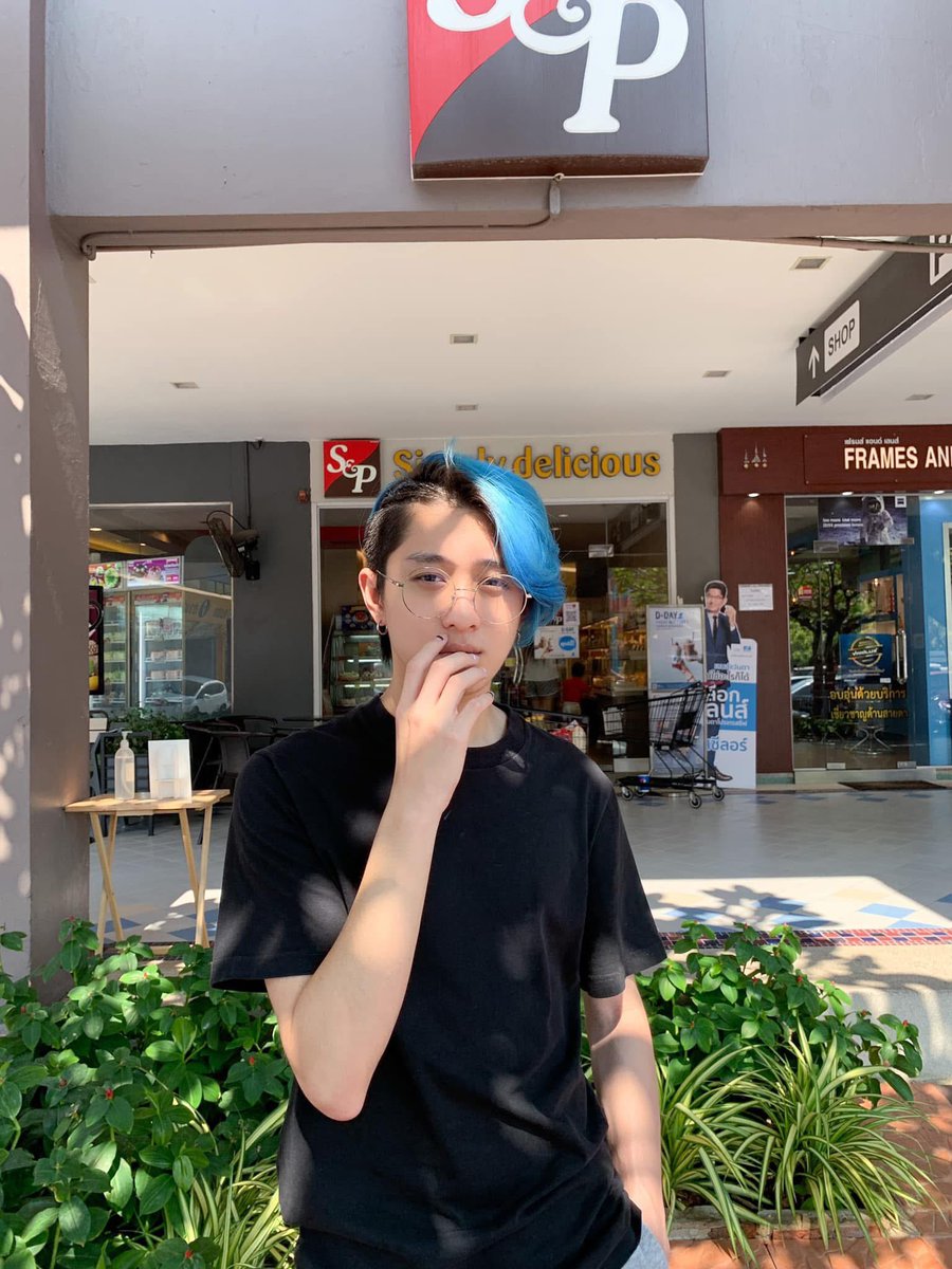 usnttr 🌊🦈 tweet media