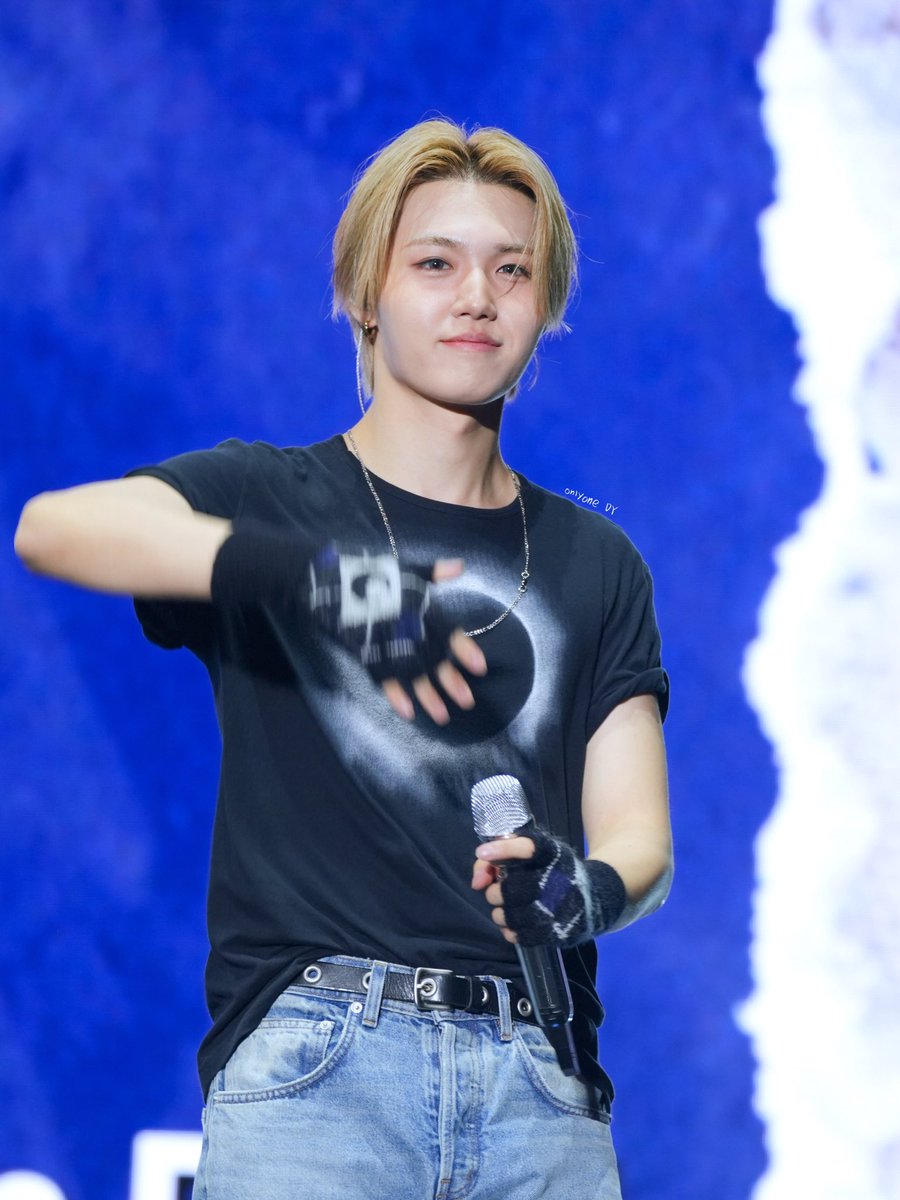 onlyone DY tweet media