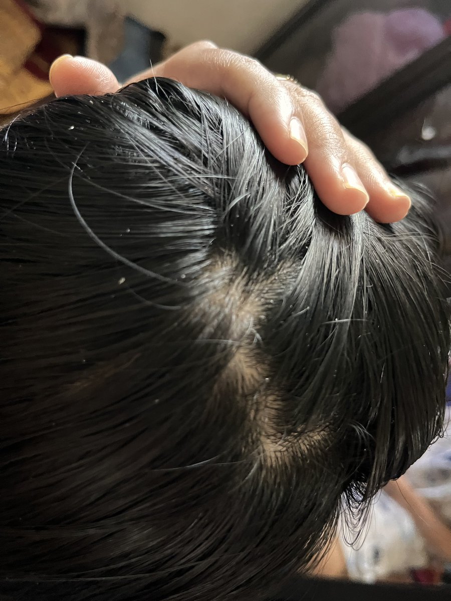 Riski Yuli Kartika tweet media