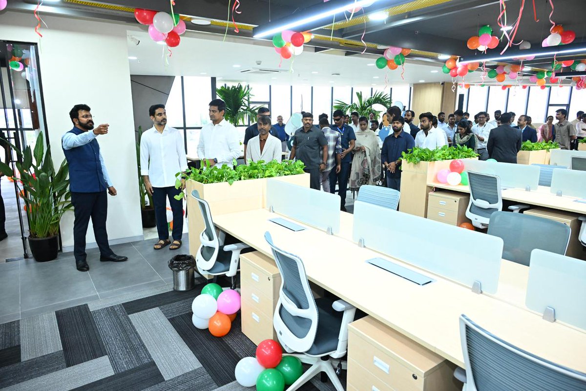 Nara Lokesh Updates tweet media