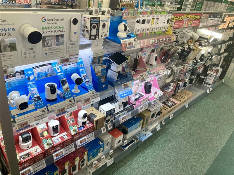 新生活☝️お引越しの時期✋
新居で導入してみてはいかかでしょうかー
防犯カメラやセンサーライト😀
このおしゃれセンサーライト「かげあかり」でワンランクアップの暮らしも素敵✨
意外とリーズナブル🥹musashi.inc/topics/5786/