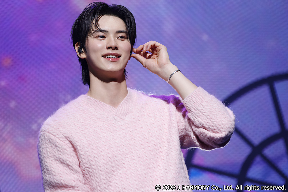 日テレプラス tweet media