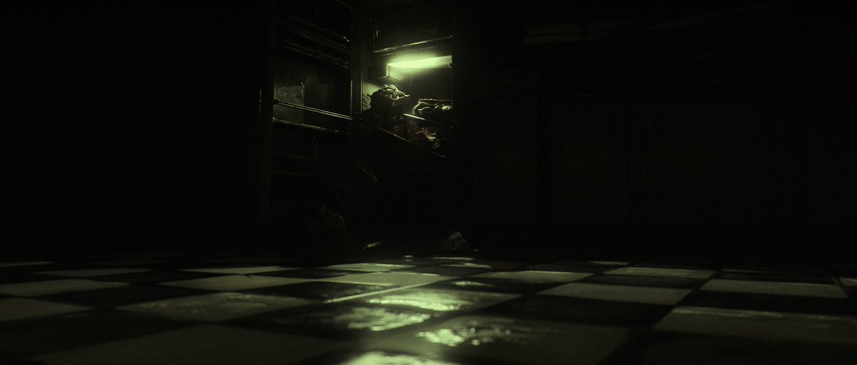 Ivan The Tourist tweet media