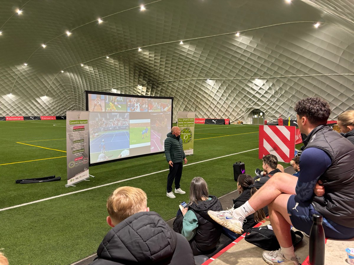 Martina Navarro tweet media