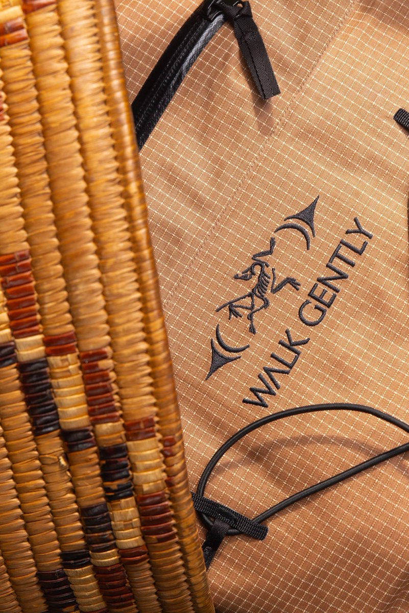 ShubhamShejwa12's tweet image. "Spring clean your old stuff, not just your closet!  Donate gently used items, sell treasures, or recycle what’s worn—give them new life (or a fresh start). Tag someone who needs this nudge! #OldStuffMakeover #DeclutterWithPurpose"