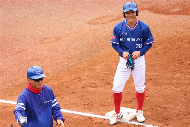 nissan_baseball's tweet photo. 【今季開幕】

日産野球部が今季初の公式戦でENEOSに勝利🎊
先発・砂川は9回途中1失点の好投！⚾

打線は石飛・小柴が流れを作り、比嘉の2塁打で先制。8回には田中のタイムリー3ベースで勝利を引き寄せました！

#GO日産 #日産野球部 https://t.co/ZRpzvS0JDc