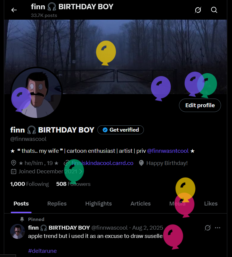 finnwascool's tweet photo. weird ass balloons https://t.co/7GNqaepr2a