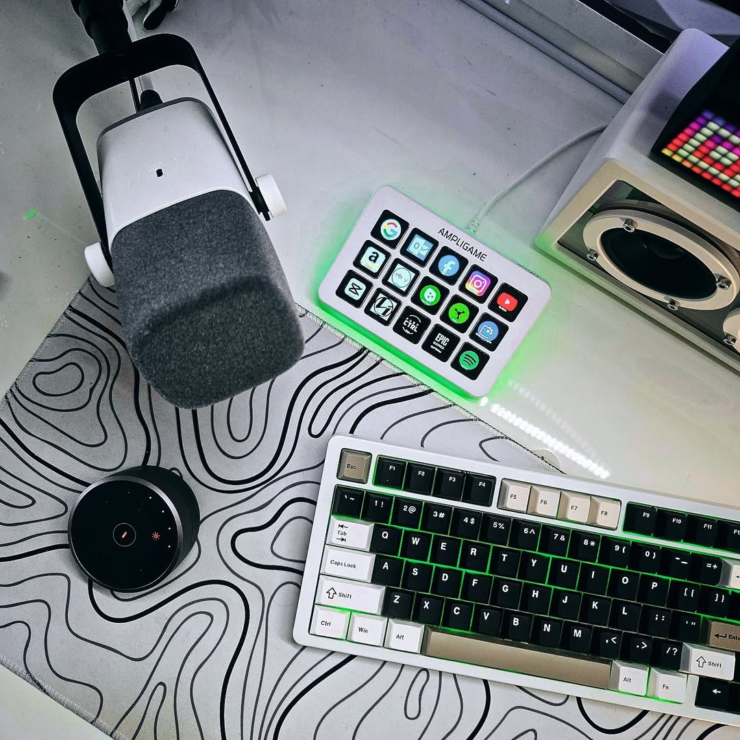 FIFINEMICROPHONE tweet media