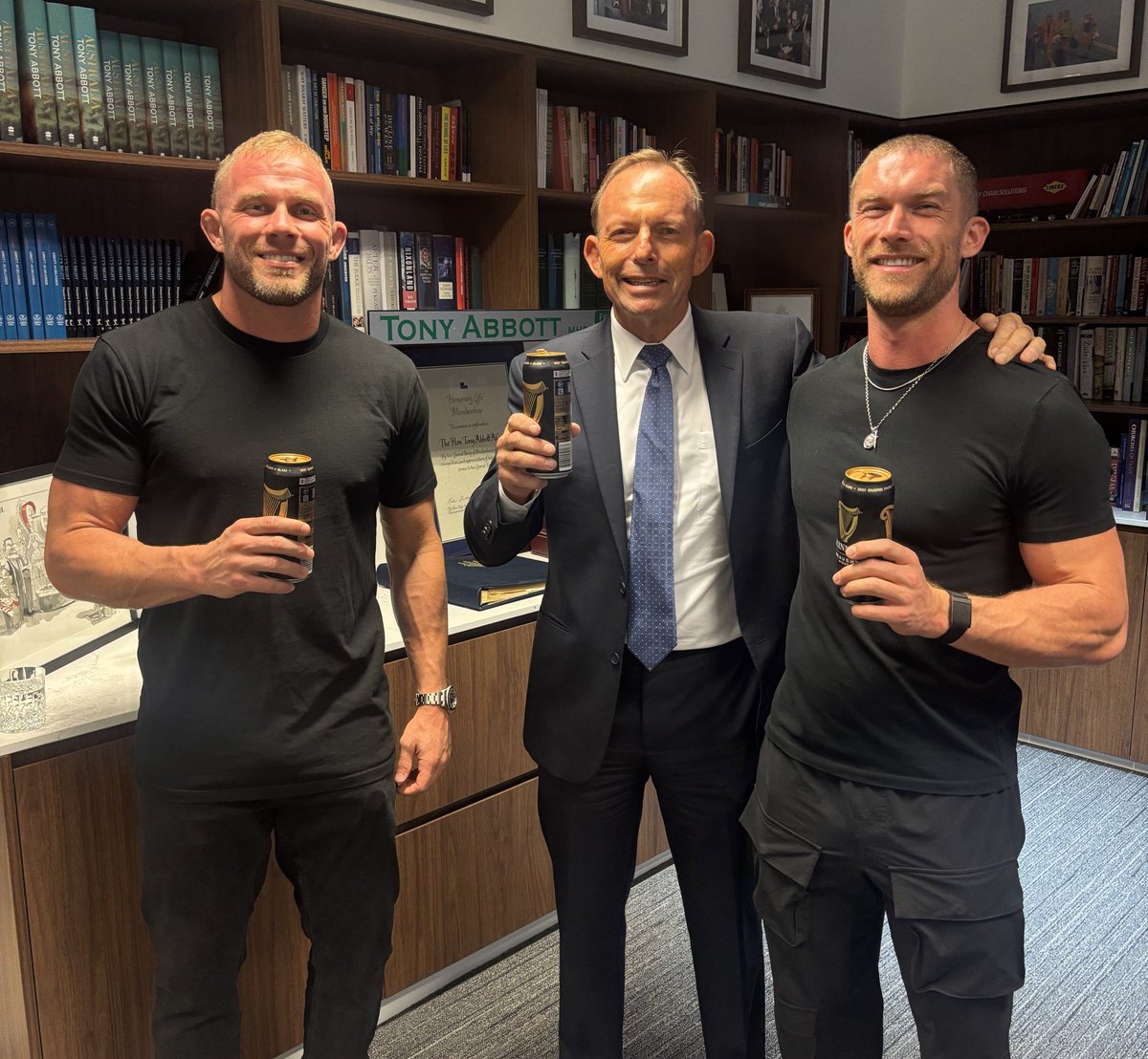 Tony Abbott tweet media