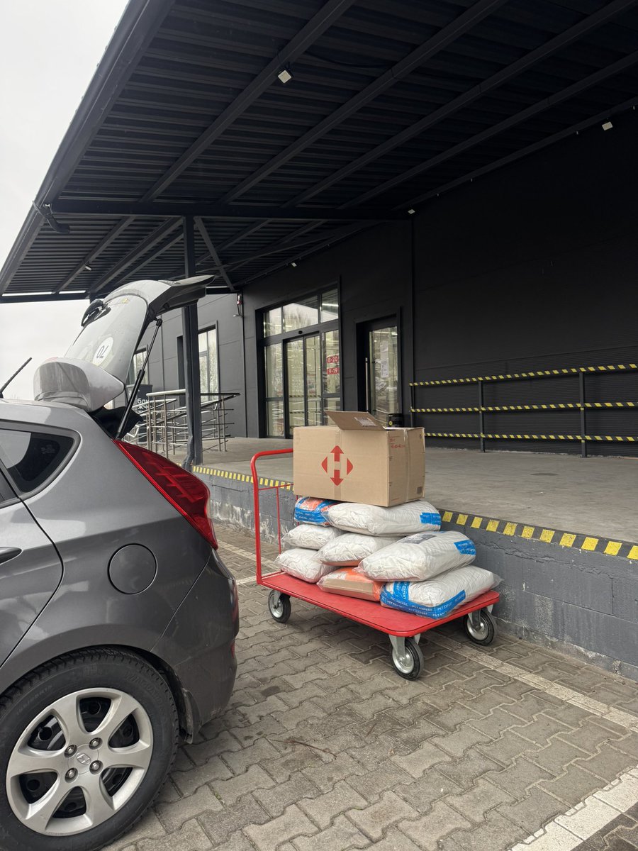 Ніка tweet media