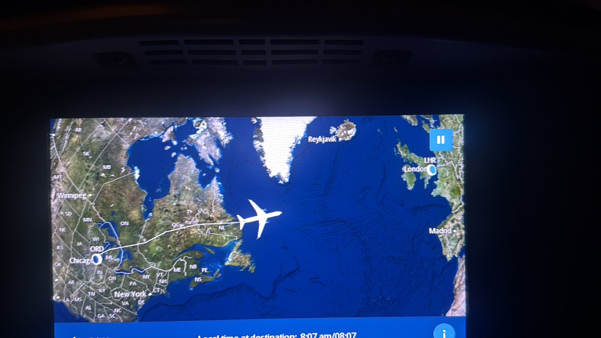 robert daye tweet media