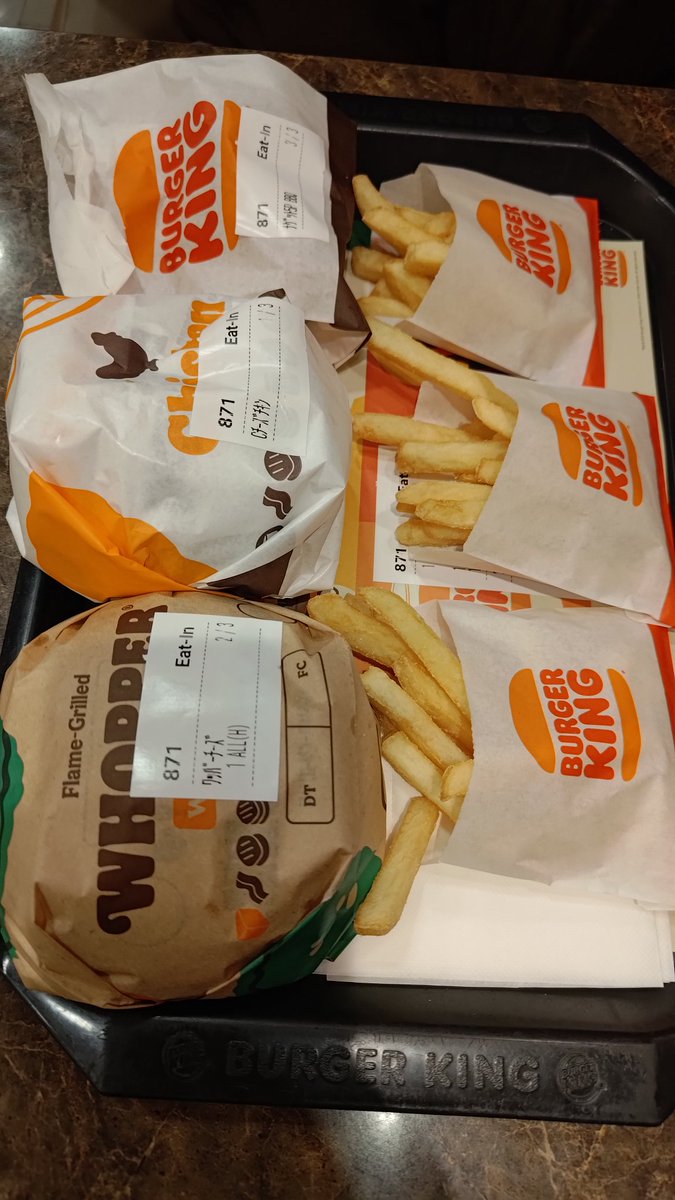 ゼファー🇯🇵🇨🇱 tweet media