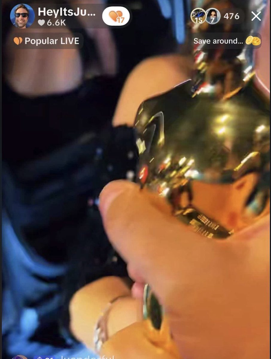 Last night I got to hold the first Oscar that was won for Casting and as someone who worked many years in the trenches casting extras  I think that was pretty magical. Congratulations Cassandra Kulukundis &amp; thank you for a serendipitous night