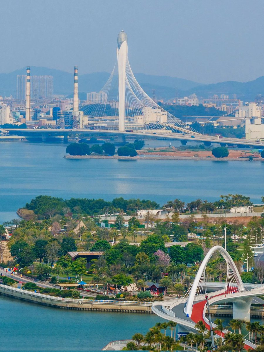 InDongguan's tweet photo. #遇见东莞
滨海湾的东莞黄金海岸Dongguan Gold Coast😍🌊🌆 https://t.co/q2SxHHyNBB