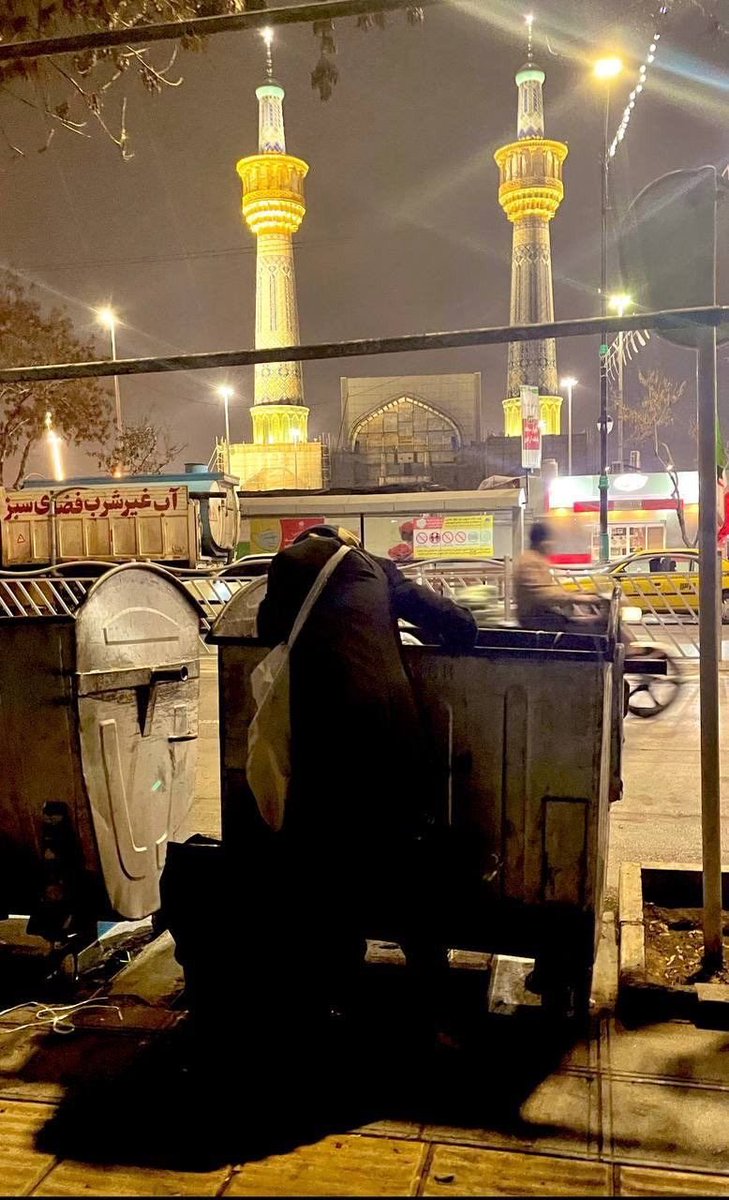 GreyLedgerHQ's tweet photo. التناقض الأبرز ليس في العلاقات الخارجية، بل في الأولويات: شعب يواجه ضغوطًا معيشية متزايدة، مقابل نخب تؤمّن أصولها ومستقبلها خارج الاقتصاد الذي تديره داخلية https://t.co/c7Q71L7GGM