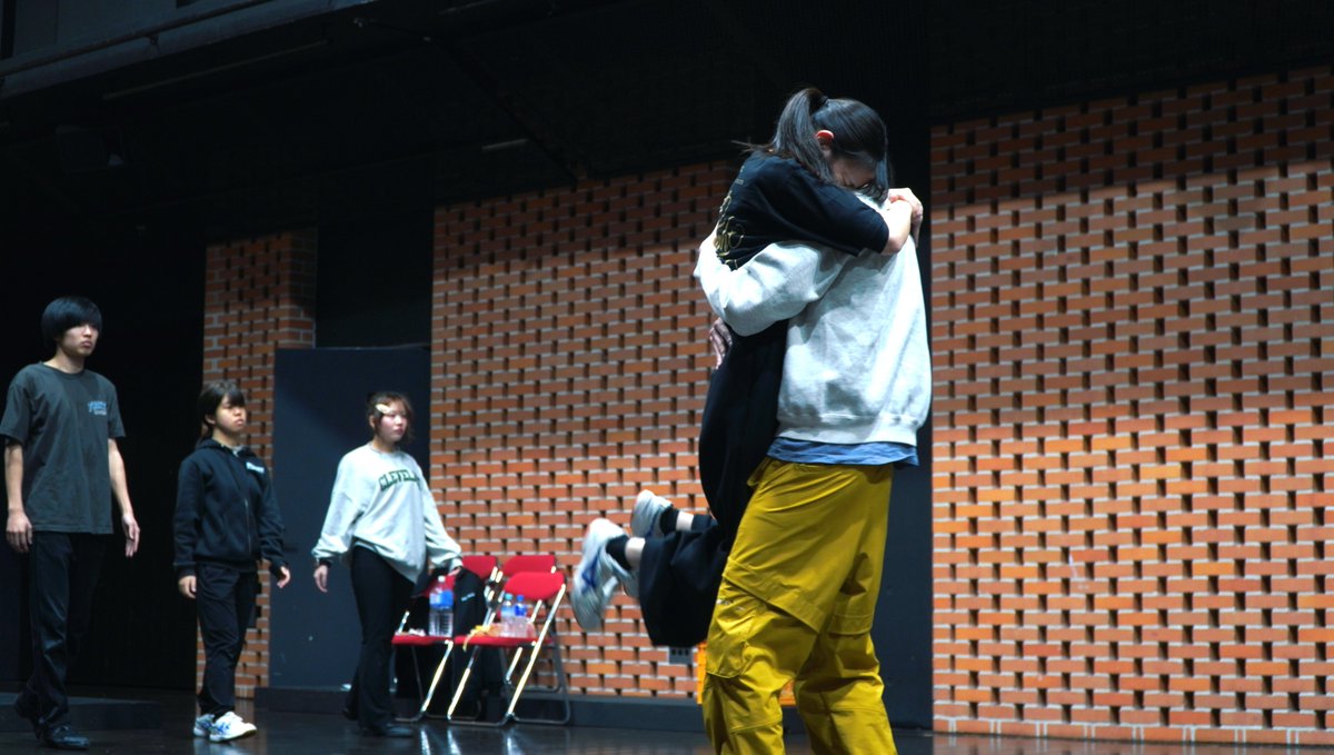 residence_sgu's tweet photo. 【チケット完売のお知らせ】

『ロミジュリ Contemporary』チケットが全て完売となりました。
たくさんのご予約、ありがとうございます！ 

ご予約いただきました皆様により良い作品がお届けできますよう座組一同誠心誠意努めます。 https://t.co/rL2mpdYZJw