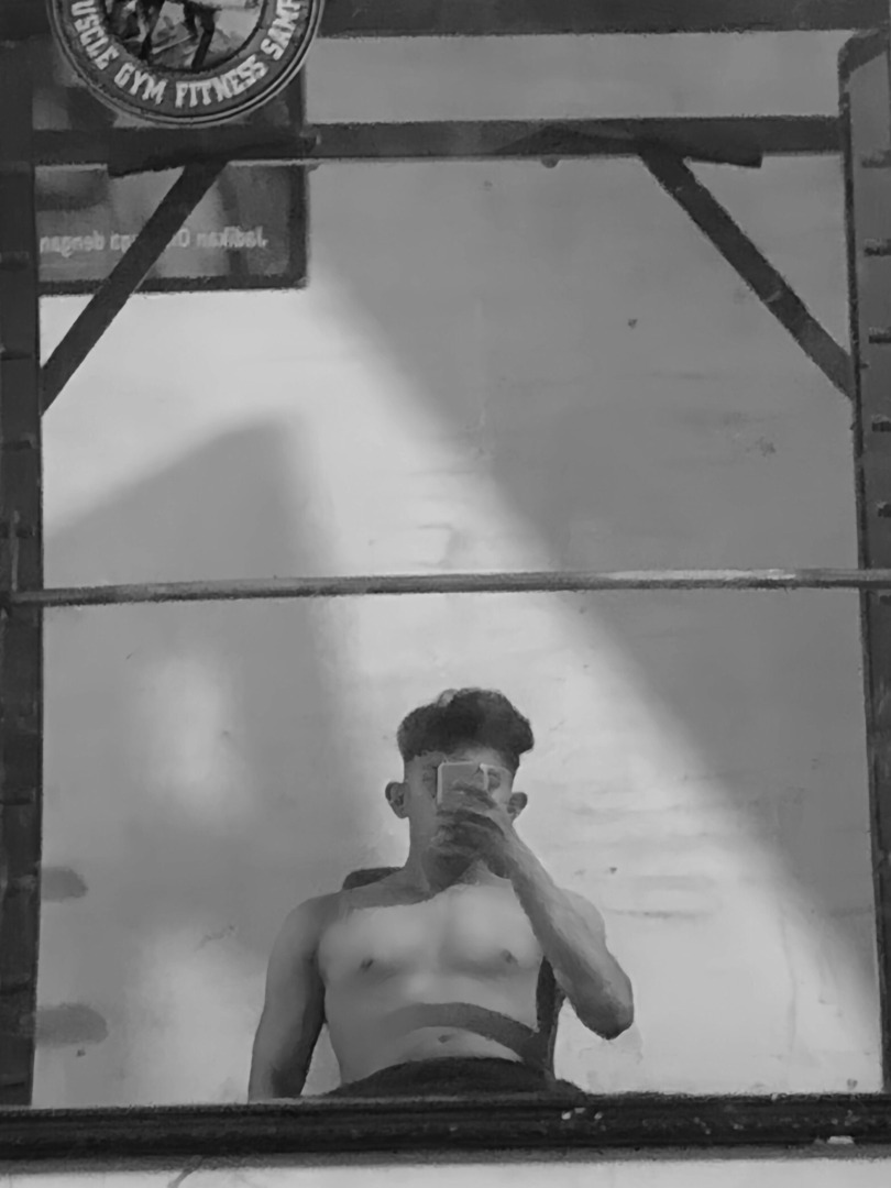 BUKAN BASE RATED tweet media