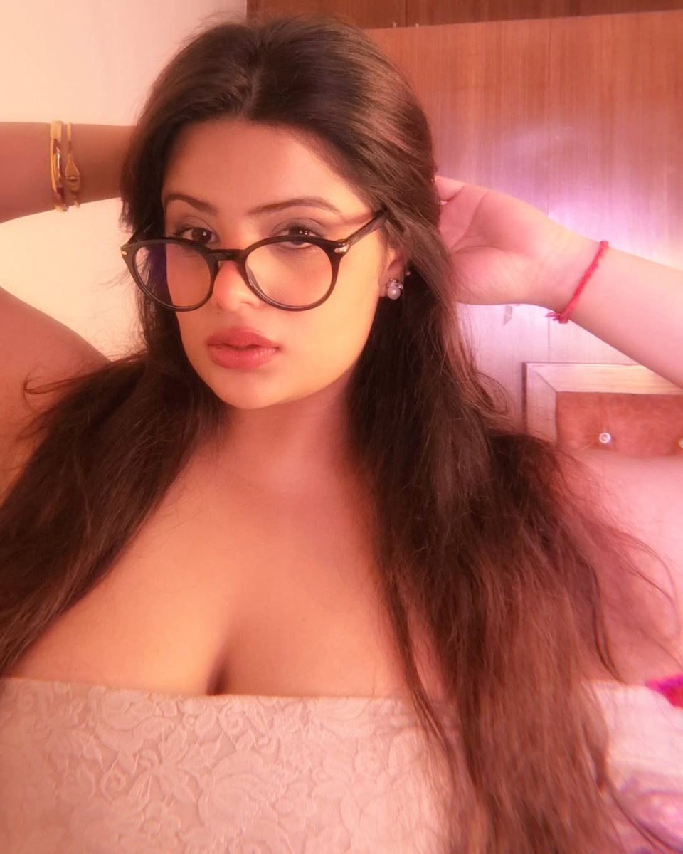 Devanshi Madan tweet media