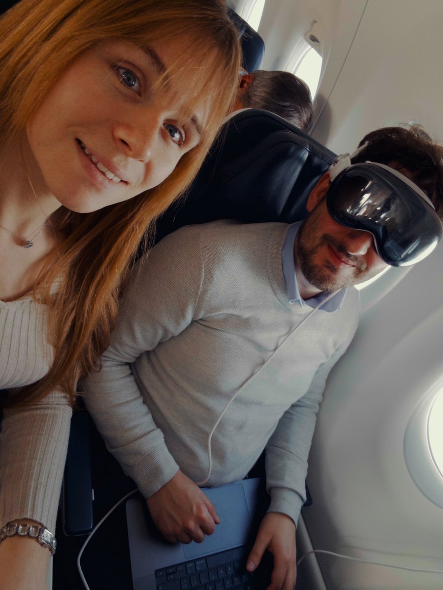 Tina Debove ᯅ tweet media