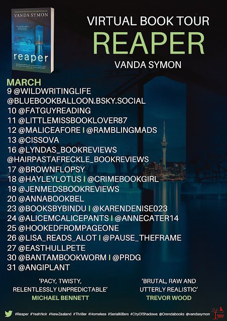 Sue at Brown Flopsy's Book Burrow 🐇📖 tweet media