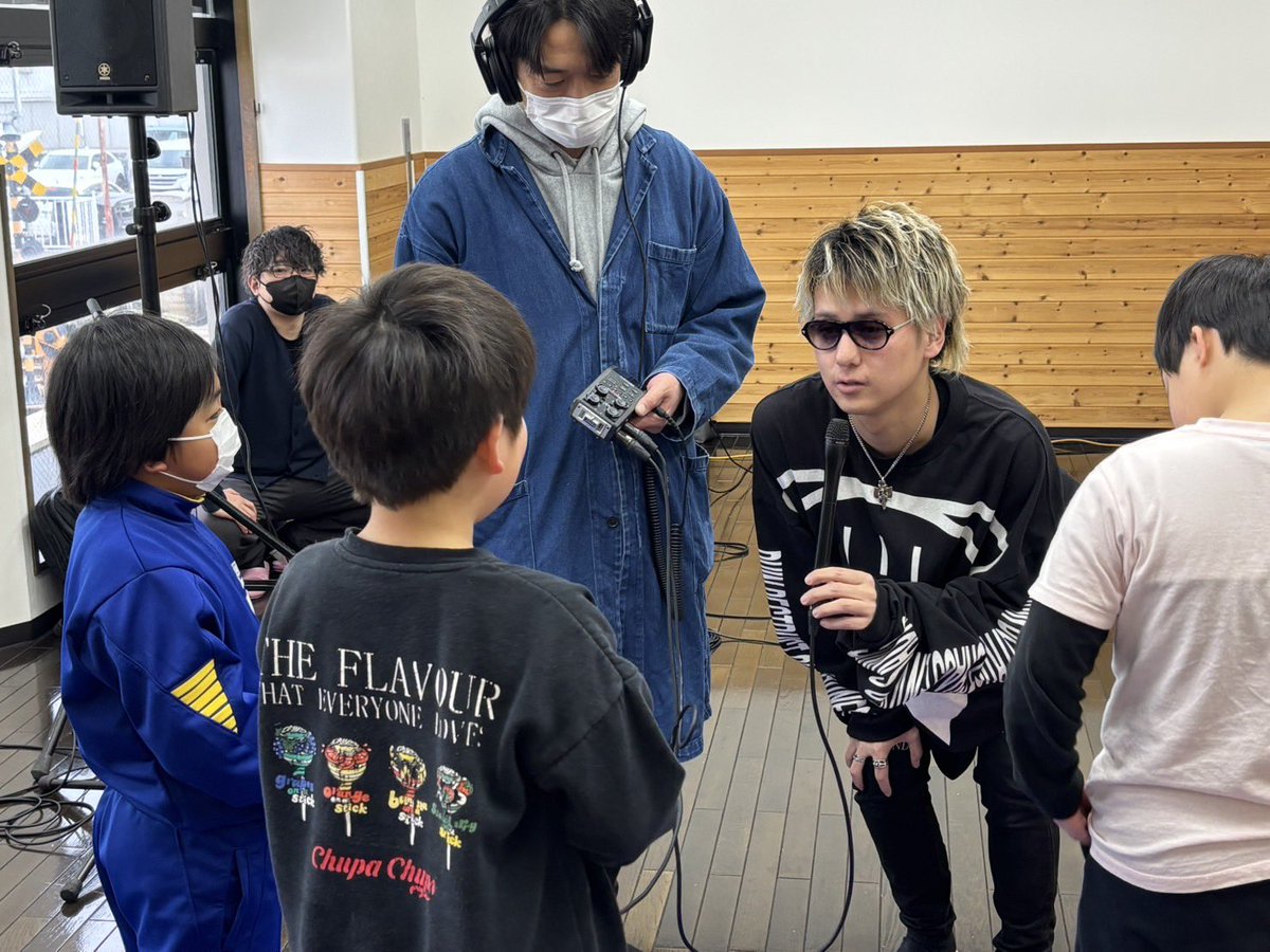 updateevening2's tweet image. 3月17日❗️
#UpdateEvening 火曜日‼️
担当は#MC小法師🎙️📻(@mc_kobosi）

18時10分頃からは、
#にしな さんからのメッセージを放送🎤🎸
18時30分頃からは、
〜MIC TO HEART ❤️‍🔥〜
今回は、永平寺町にある社会福祉法人
フレンズどれみお邪魔しました😎